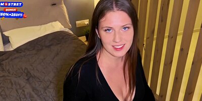 Girl with big breasts let her neighbor in the house to fuck him